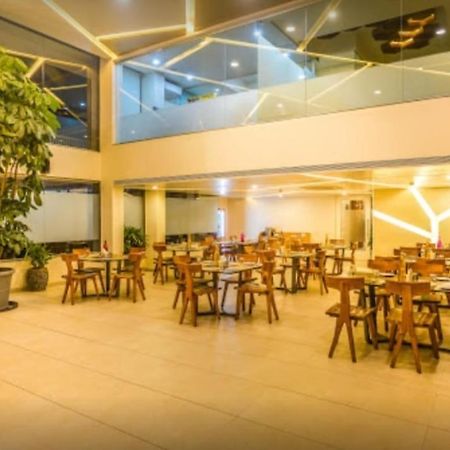 Elite Boutique Hotel Satara Luaran gambar
