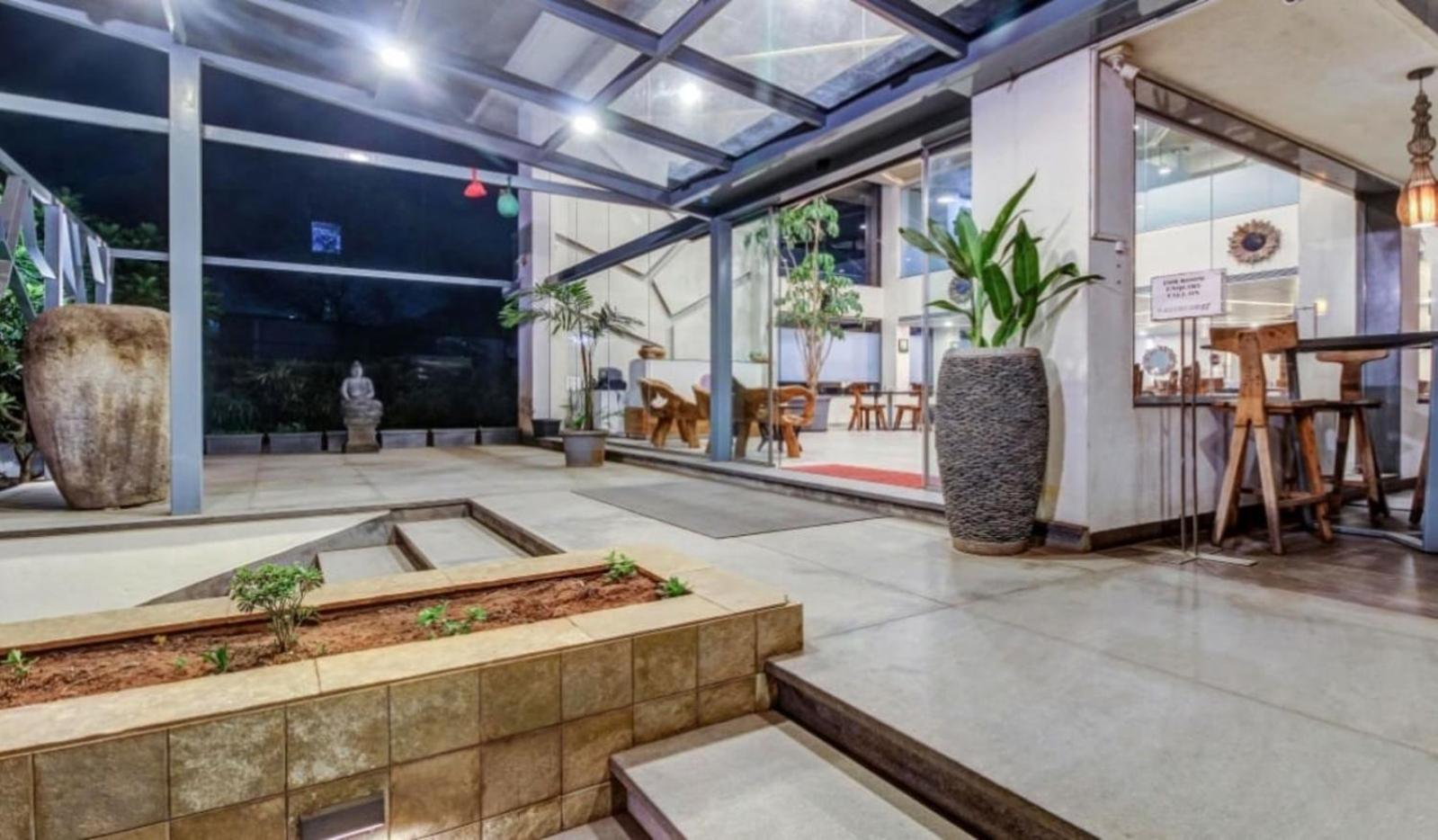 Elite Boutique Hotel Satara Luaran gambar